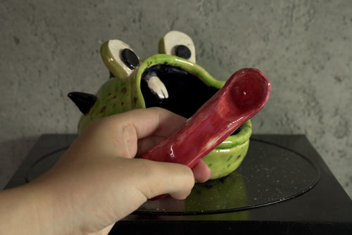 cukiernica żaba z łyżeczką-językiem / frog sugar bowl with tongue spoon