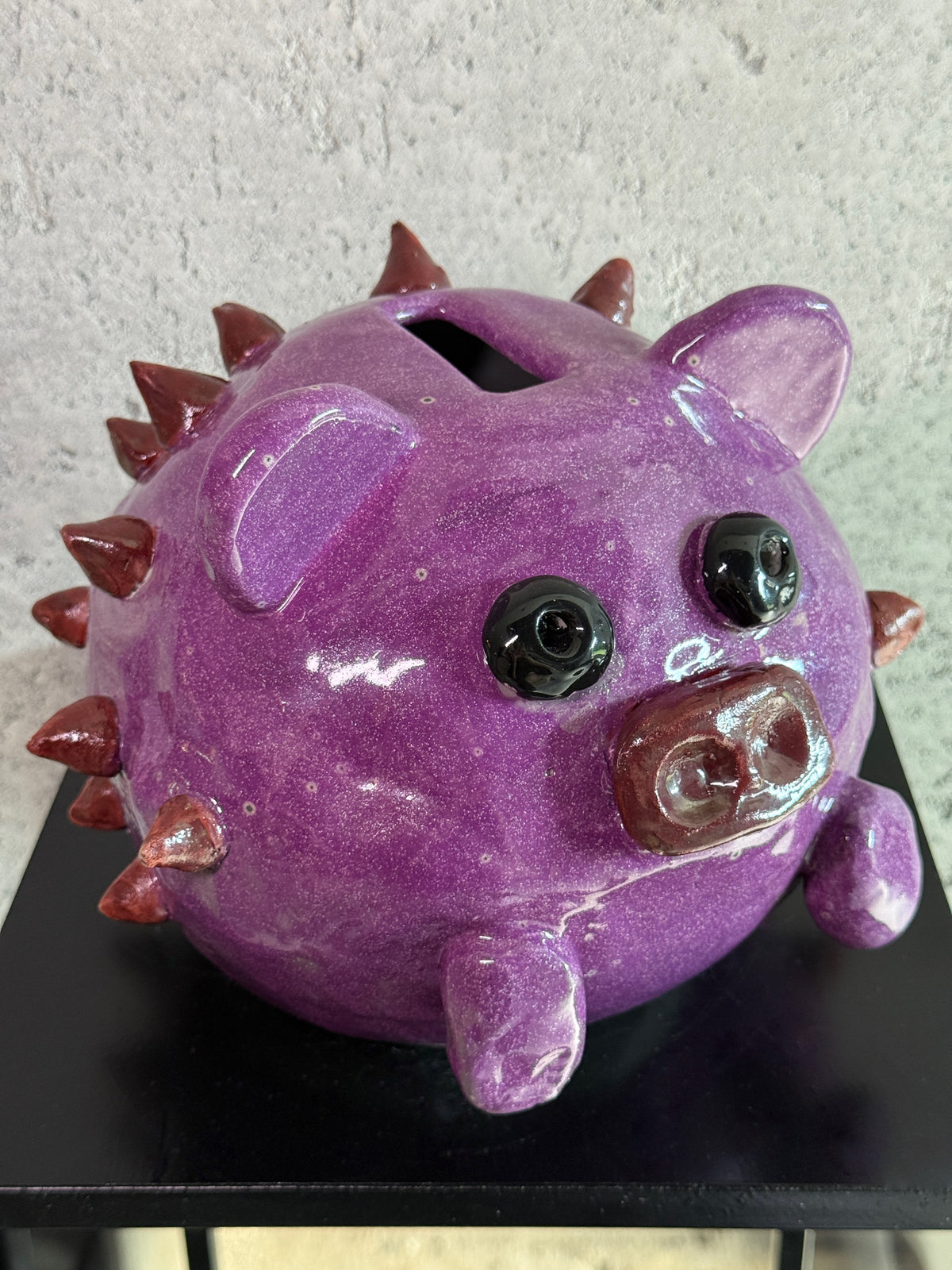 fioletowa skarbonka świnka z kolcami / spiked piggy bank
